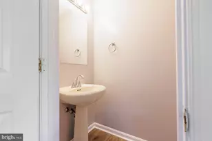 2433 Dunmore Ct, Frederick, MD 21702 - Photo 8