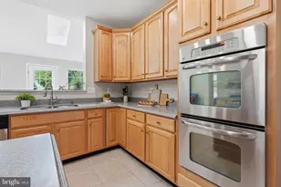 9052 Major Smith Ln, Frederick, MD 21704 - Photo 12