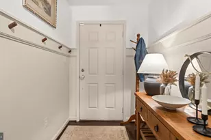 5967 Whelan Ln, Frederick, MD 21703 - Photo 6