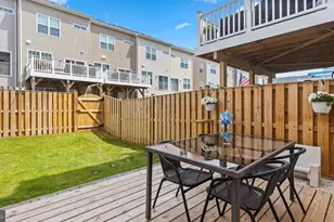 5967 Whelan Ln, Frederick, MD 21703 - Photo 4