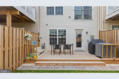 5967 Whelan Lane, Frederick, MD 21703 - Photo 4