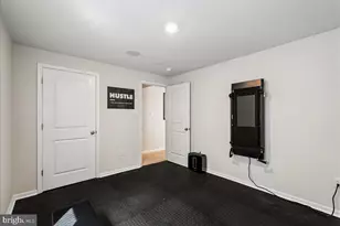 809 Foundry St, Frederick, MD 21701 - Photo 32
