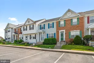 5142 Dartmoor Pl, Frederick, MD 21703 - Photo 2