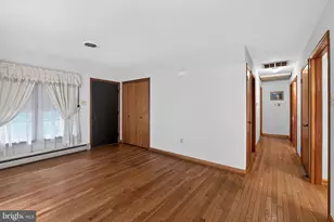 9810 Woodsboro Rd, Frederick, MD 21701 - Photo 6