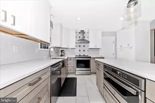 1106 Village Gate Ct, Mount Airy, MD 21771 - Photo 12
