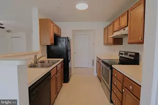 6391 Rutherford Ct, Frederick, MD 21703 - Photo 8