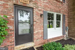 1740 Heather Ln, Frederick, MD 21702 - Photo 4
