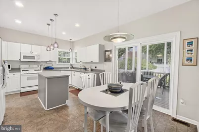 1207 Palladian Way, Frederick, MD 21702 - Photo 10