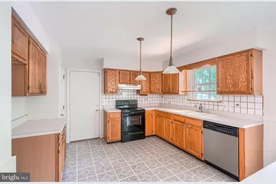 1002 Midvale Avenue, Mount Airy, MD 21771 - Photo 16
