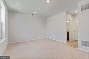 1727 Evansberry Dr, Frederick, MD 21701 - Photo 4