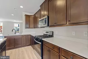 1727 Evansberry Dr, Frederick, MD 21701 - Photo 14
