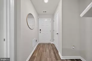 1204 Daphne Wy, Frederick, MD 21702 - Photo 6