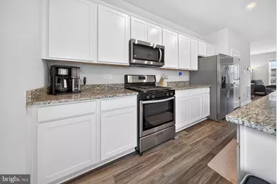 1204 Daphne Way, Frederick, MD 21702 - Photo 16