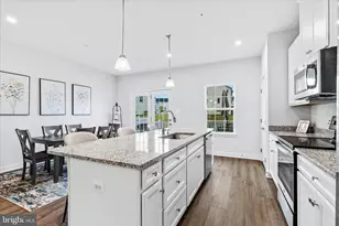 315 Pemberton Park Ln, Frederick, MD 21703 - Photo 10