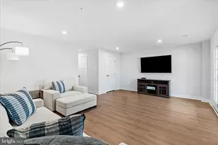 315 Pemberton Park Ln, Frederick, MD 21703 - Photo 6