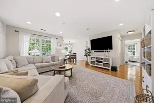 2506 Coach House Way, Frederick, MD 21702 - Photo 4