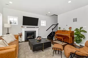 2813 Hillfield Dr, Frederick, MD 21702 - Photo 18