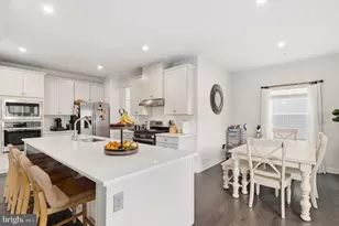 1509 Trotter Pl, Frederick, MD 21702 - Photo 6