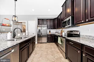 304 Mill Pond Rd, Frederick, MD 21701 - Photo 20