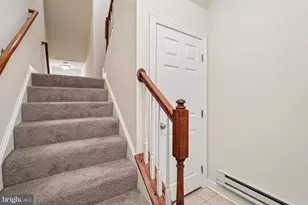 3615 Spring Hollow Ln, Frederick, MD 21704 - Photo 4