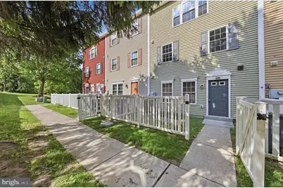 120 N Altamont, Thurmont, MD 21788 - Photo 2