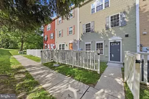 120 N Altamont, Thurmont, MD 21788 - Photo 2