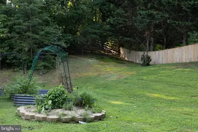 14903 Chelsea Circle, Mount Airy, MD 21771 - Photo 4