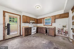 17016 Sabillasville Rd, Sabillasville, MD 21780 - Photo 20