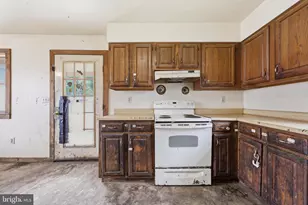 17016 Sabillasville Rd, Sabillasville, MD 21780 - Photo 22