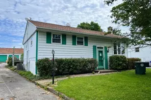 379 Pearl St, Frederick, MD 21701 - Photo 1