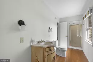 6911 Summerswood Dr, Frederick, MD 21702 - Photo 28
