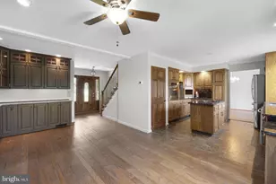 6911 Summerswood Dr, Frederick, MD 21702 - Photo 12