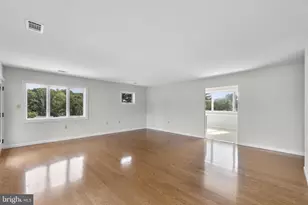 6911 Summerswood Dr, Frederick, MD 21702 - Photo 18