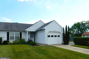 6979 Arbor Dr, Frederick, MD 21703 - Photo 2