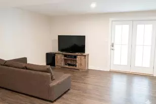 711 Canal Town St, Brunswick, MD 21716 - Photo 34