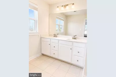 711 Canal Town Street, Brunswick, MD 21716 - Photo 22