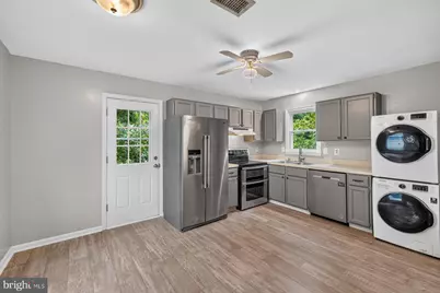 10741 Lake Edge Court, New Market, MD 21774 - Photo 8
