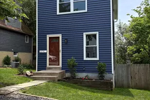10741 Lake Edge Ct, New Market, MD 21774 - Photo 2