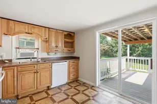 905 Oak St, Frederick, MD 21703 - Photo 16