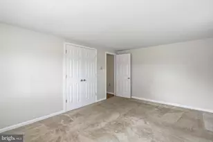 905 Oak St, Frederick, MD 21703 - Photo 12