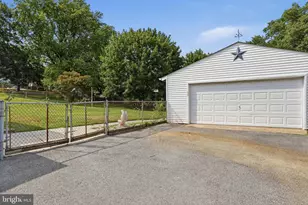 905 Oak St, Frederick, MD 21703 - Photo 28