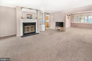 7047 Catalpa Rd, Frederick, MD 21703 - Photo 10