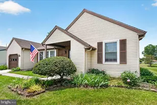 7047 Catalpa Rd, Frederick, MD 21703 - Photo 4
