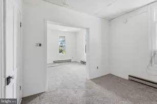 815 Maple Ave N, Brunswick, MD 21716 - Photo 12