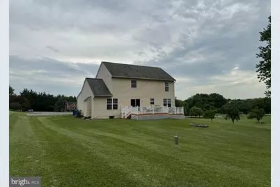 3826 Roundtree Road, Jefferson, MD 21755 - Photo 2