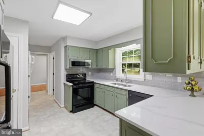 7007 Runnymeade Court, Frederick, MD 21702 - Photo 10
