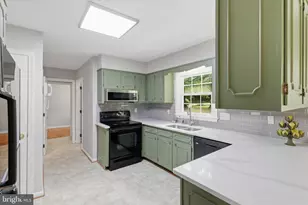 7007 Runnymeade Ct, Frederick, MD 21702 - Photo 10