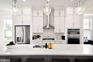 9010 Templeton Dr, Frederick, MD 21704 - Photo 2