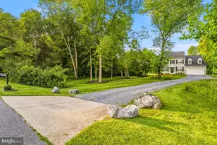 8494 Devon Ln, Walkersville, MD 21793 - Photo 4