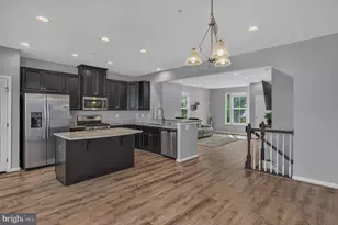 1317 Scheer St, Brunswick, MD 21716 - Photo 10